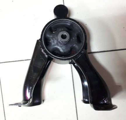 Engine Monting Belakang Mitsubishi Lancer Cedia CS3 CS5