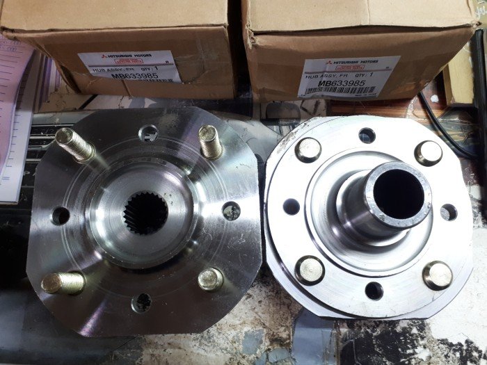 Hub Roda Nap Rumah Lahar Mitsubishi Lancer Dangan Galant II