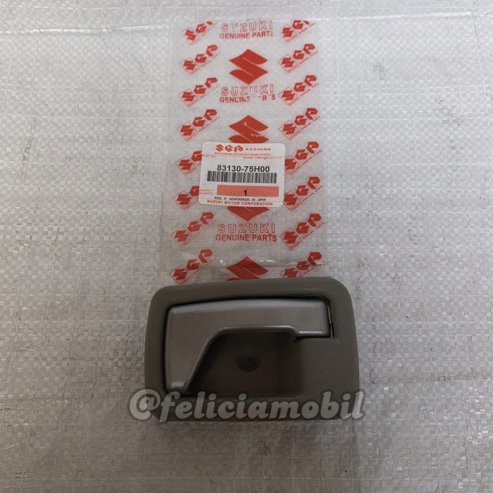 Handle Dalam LH Kiri Suzuki APV 83130-75H00